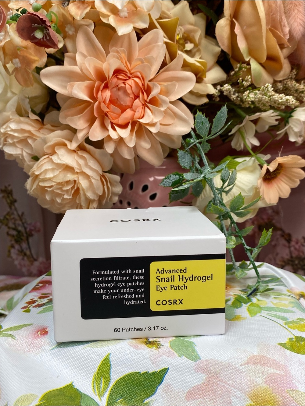 COSRX Advanced Snail Hydrogel Eye Patch – Yellow & White Box